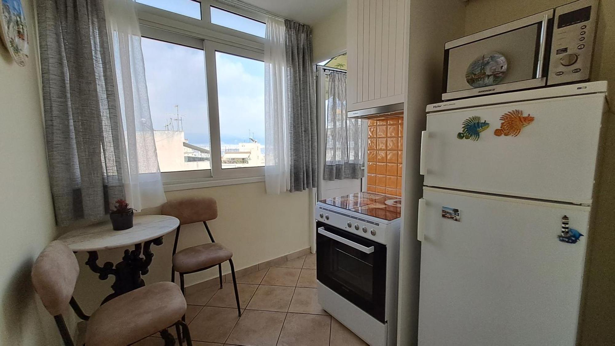 Tomis Sea View Apartment พีเรียส ภายนอก รูปภาพ